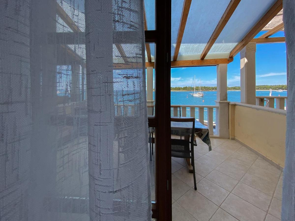 Apartment Laura Novigrad Istria Exterior foto